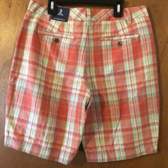 NWT LANDS END Shorts - Picture 3 of 5